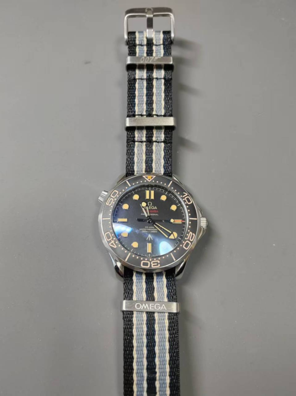Omega 8806 Replica - United Luxury