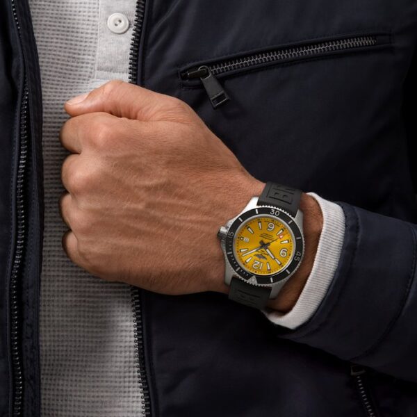 Breitling A17367D71B1S1 Navitimer gold - United Luxury