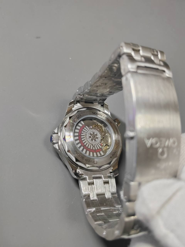 Omega 8800 Diver Replica - United Luxury