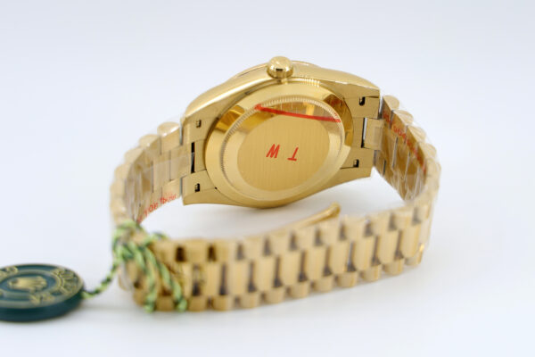 Rolex Day-Date 228348RBR KW Yellow Gold & Diamonds Champagne Dial Replica - United Luxury