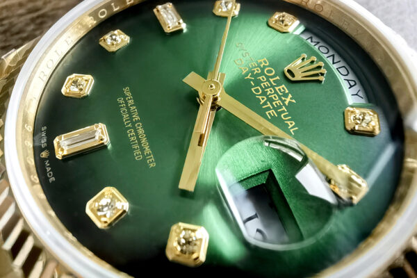 Rolex Day-Date 118238 Yellow Gold Green Dial Replica - United Luxury