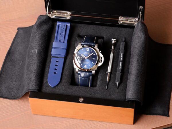 Panerai LUMINOR MARINA-44mm PAM01313 - United Luxury