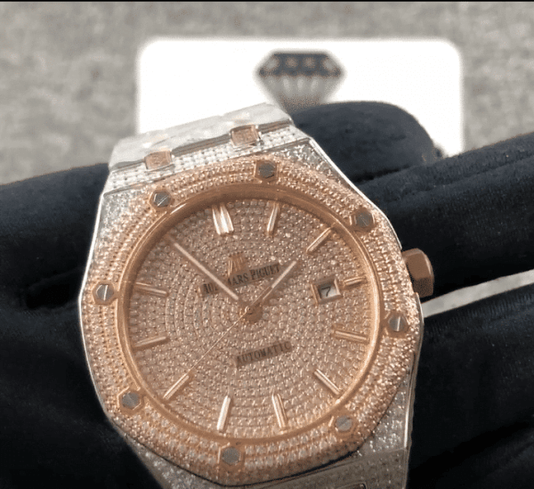 Audemars Piguet Royal Oak Selfwinding 15400SR.OO.1220SR.01 Iced Out Replica - United Luxury