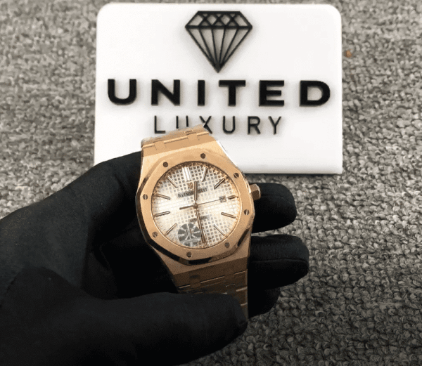 Audemars Piguet Royal Oak 15400OR.OO.1220OR.02 Replica - United Luxury