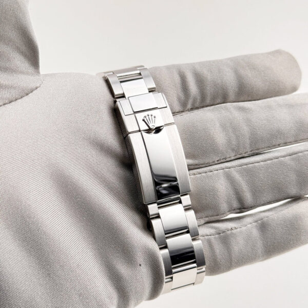 Daytona 116506 Platinum Ice Blue Baguette Dial CAL. 4130 - United Luxury