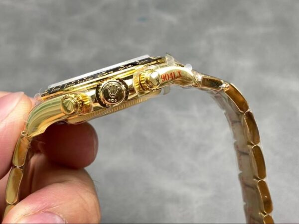Rolex Daytona 2025 Replica 4132 Golden - United Luxury