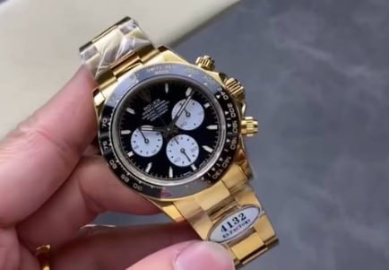 Rolex Daytona 2025 Replica 4132 Golden - United Luxury