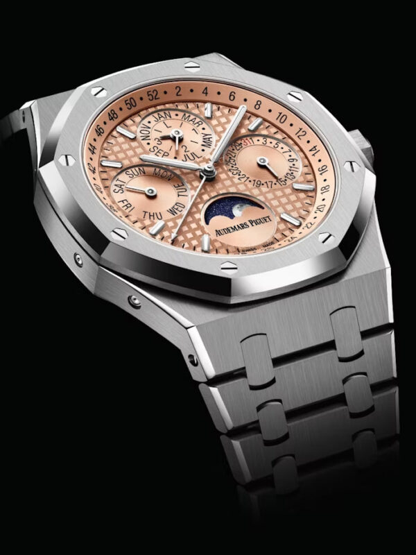 Audemars Piguet Royal Oak Moon Phase Model Salmon 41mm Color - United Luxury