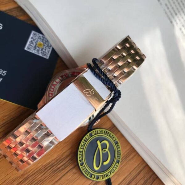 NAVITIMER AUTOMATIC 35 - United Luxury