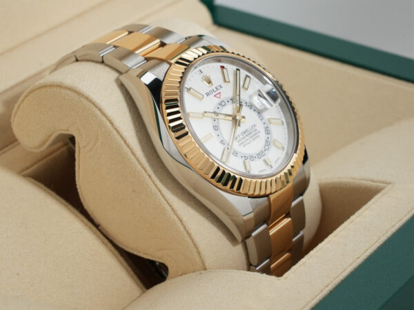 ROLEX SKY-DWELLER Stainless Steel Yellow Gold 326933 - United Luxury